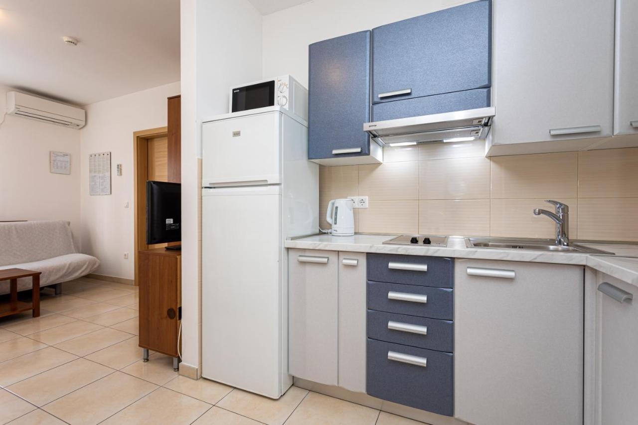 Apartments Crnekovic V Baška Eksteriør billede